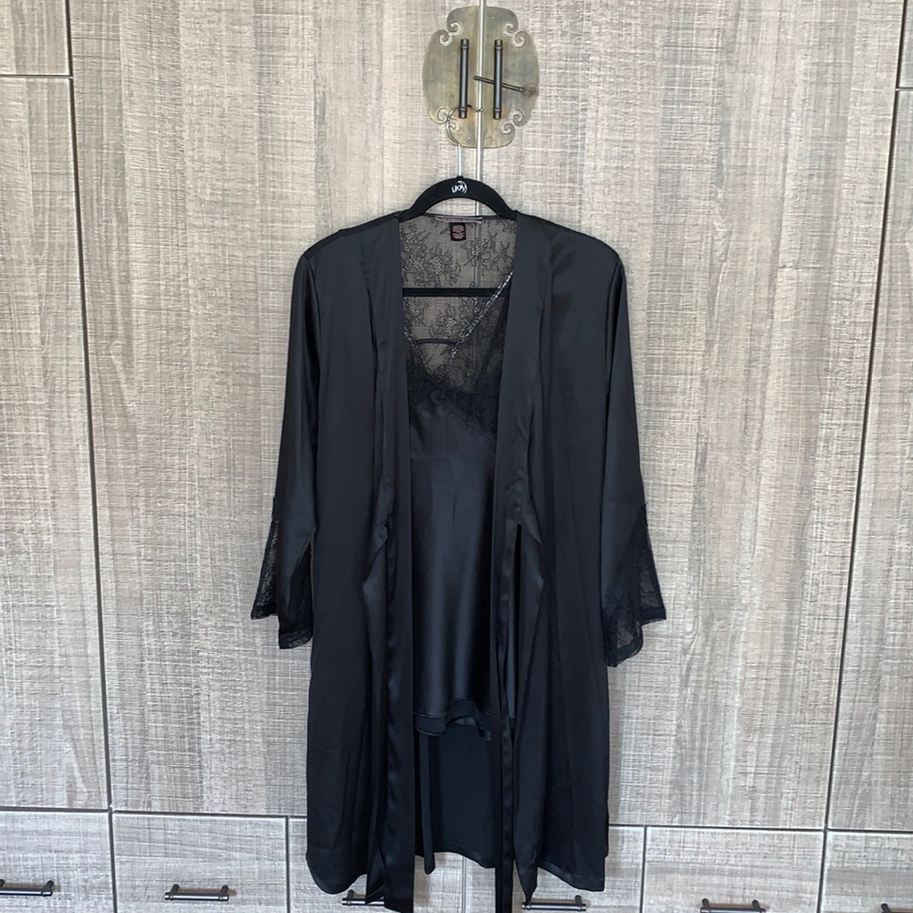 Victoria’s Secret Satin Robe and Matching Slip